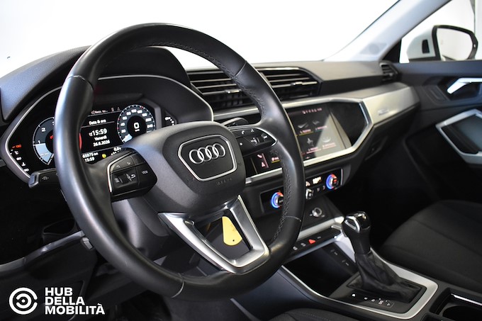 AUDI Q3 SPB 35 TDI S tronic Business Plus